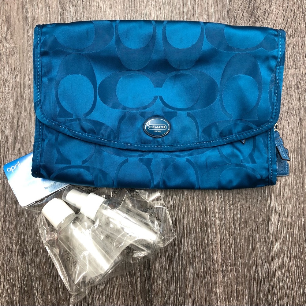 Coach Travel Set